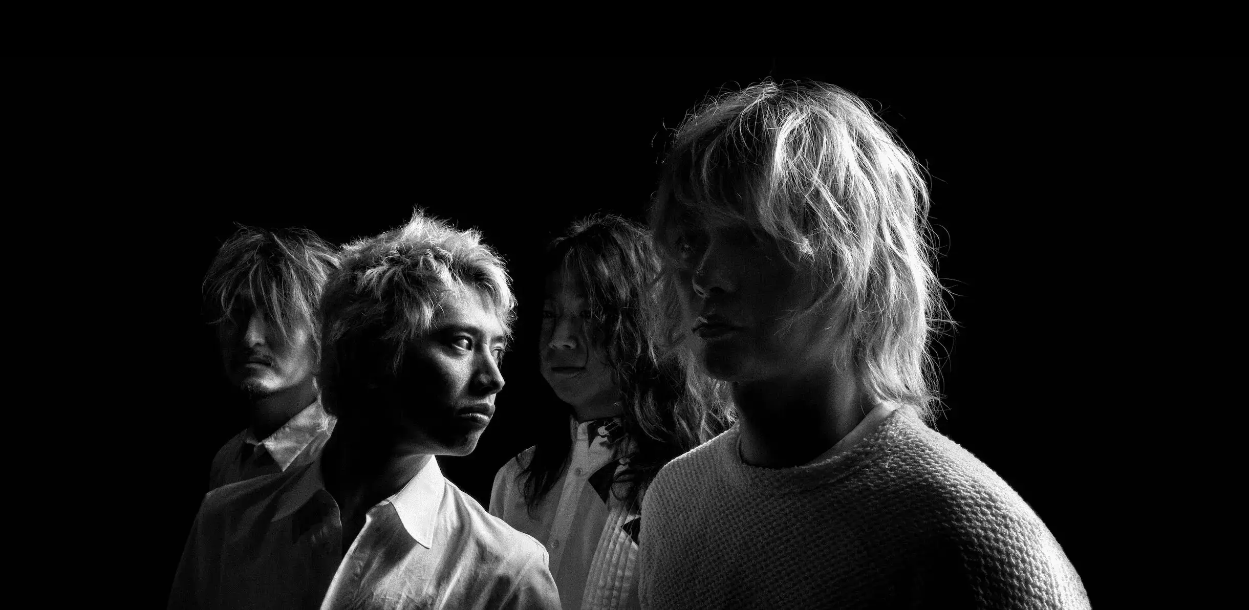 Official ONE OK ROCK promotional photo for DETOX album